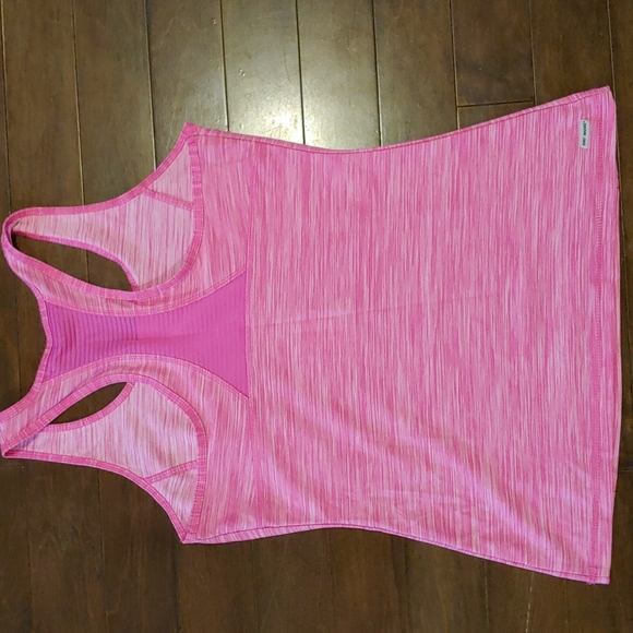 Workout Tank - Picture 3 of 4